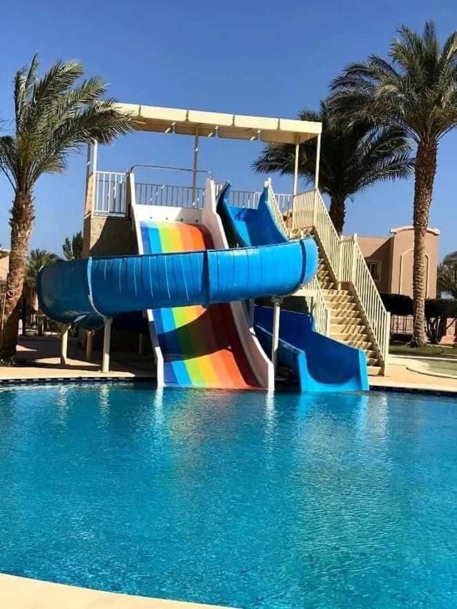 Pyramisa Sunset Pearl Apartments Hurghada Bagian luar foto